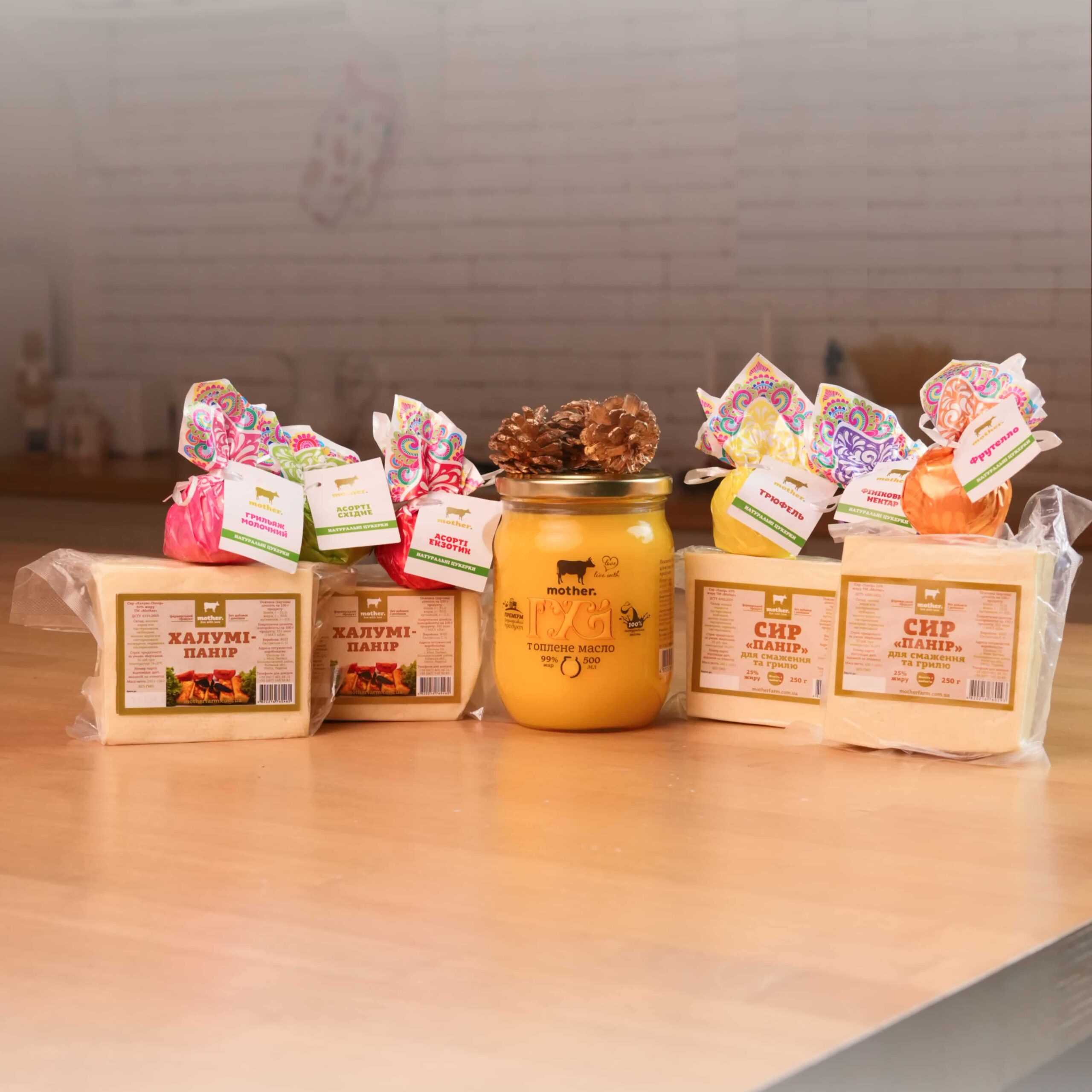 3 1 - MotherFarm Масло Гхі 500 у 4 сири паніри + натуральні цукерки mother інтернет-магазин молочних і натуральних продуктів